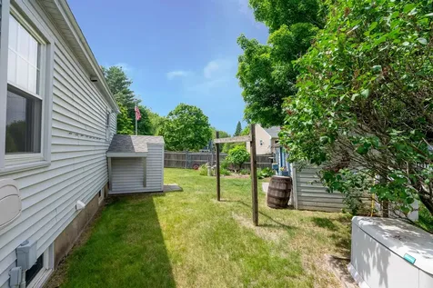 2 Elmview Circle Dover NH 03820
