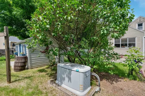 2 Elmview Circle Dover NH 03820