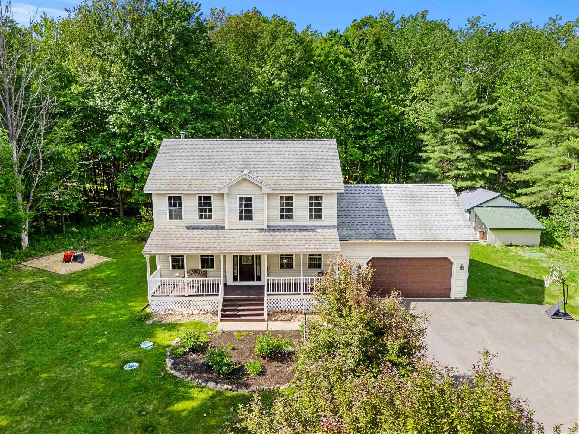 2 Cate Road Deerfield NH 03037