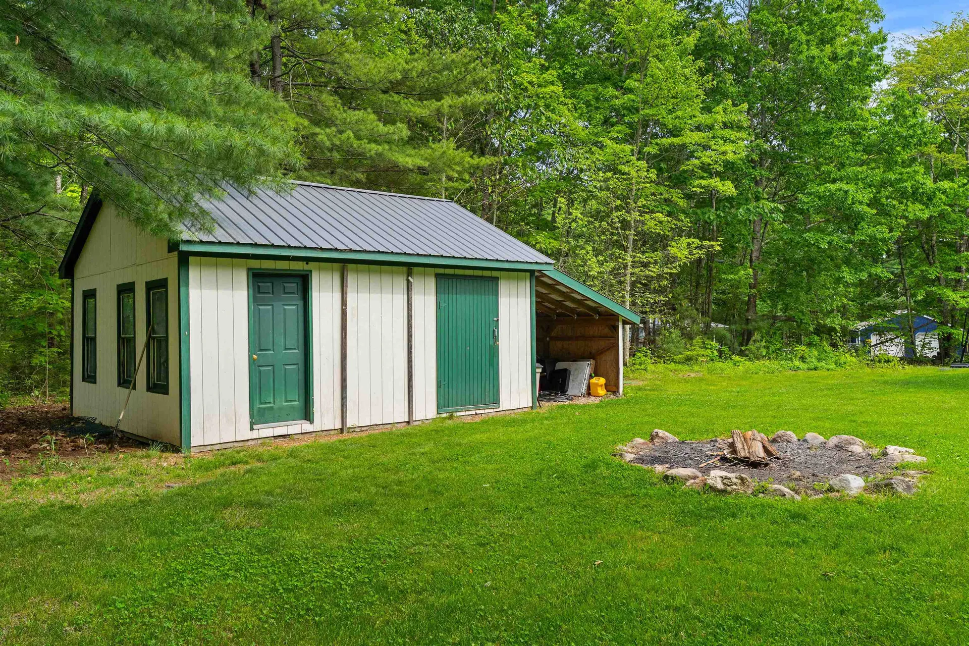 2 Cate Road Deerfield NH 03037
