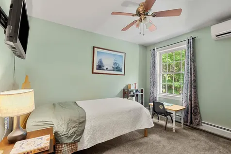 2 Cate Road Deerfield NH 03037