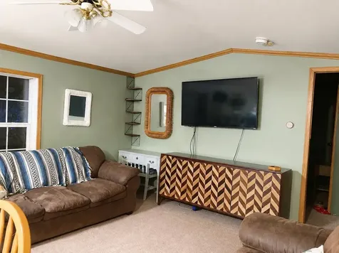 10 Hummingbird Lane Raymond NH 03077