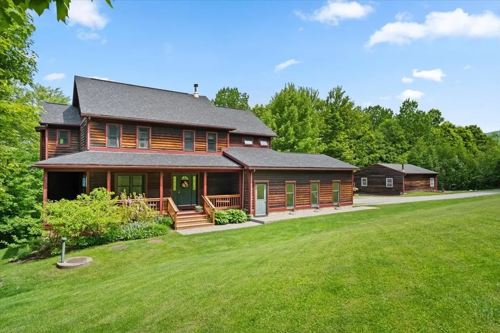 100 Overview Cambridge VT 05464