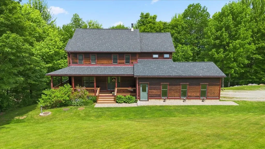 100 Overview Cambridge VT 05464