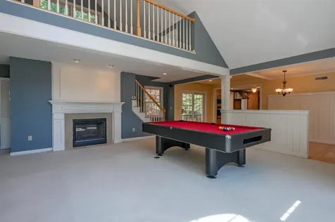 67 Sargent Road Hollis NH 03049