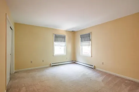 67 Sargent Road Hollis NH 03049