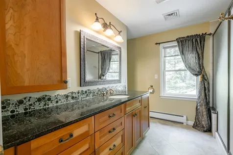 67 Sargent Road Hollis NH 03049