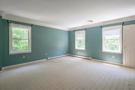 67 Sargent Road Hollis NH 03049