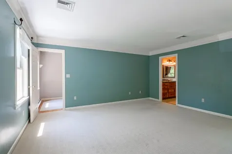 67 Sargent Road Hollis NH 03049