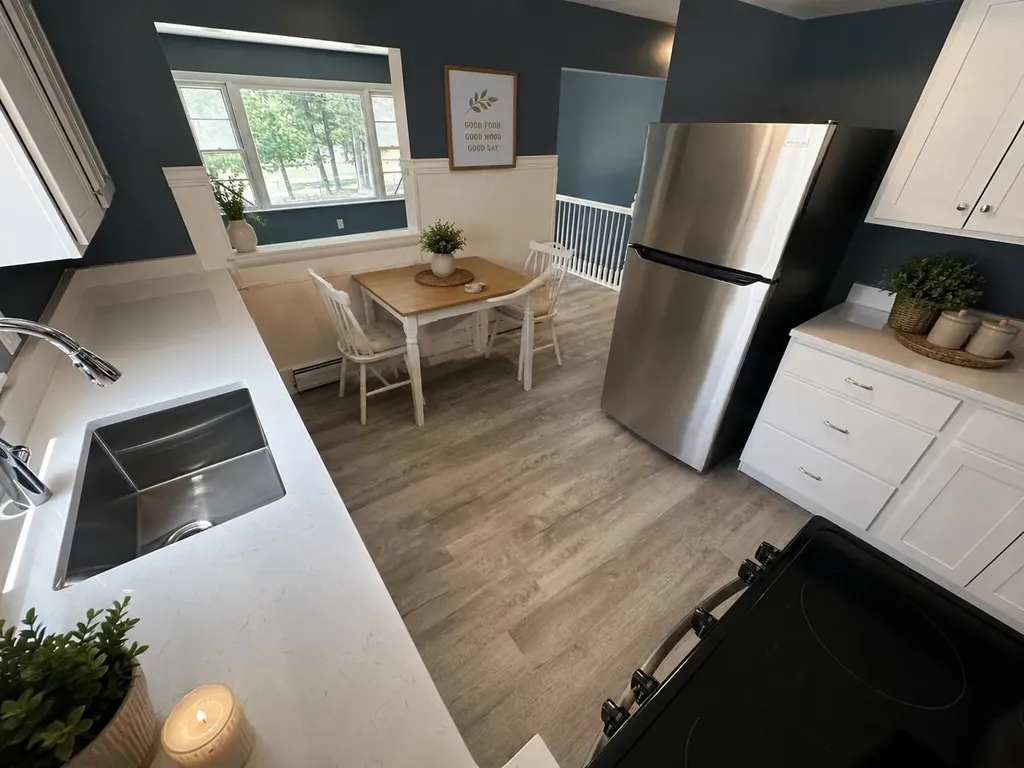 695 Calef Road Manchester NH 03103