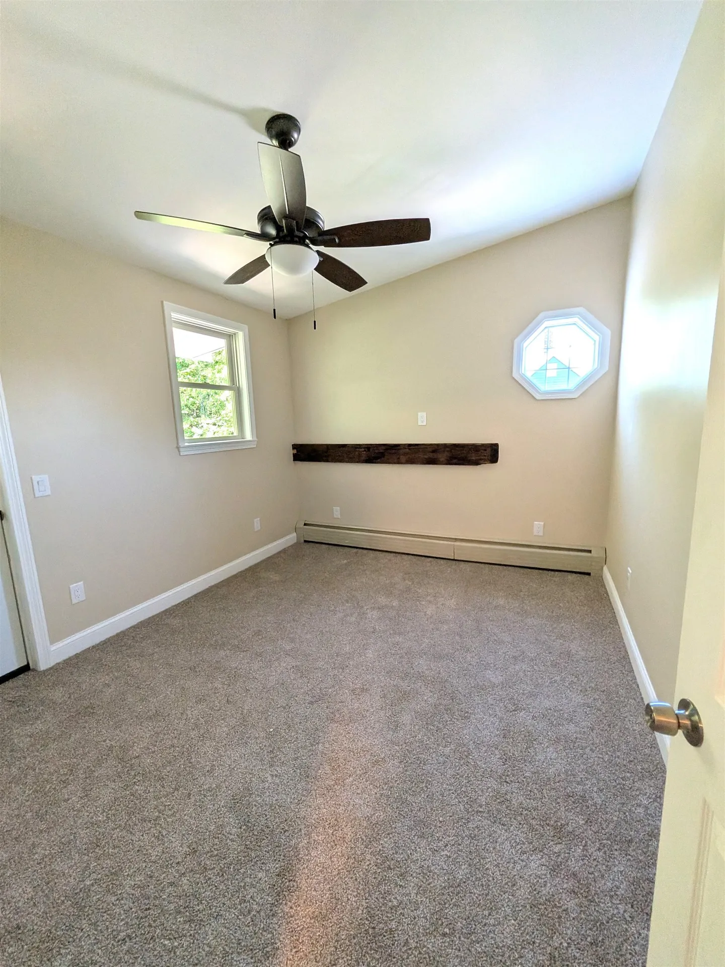 61 Island Street Wilton NH 03086