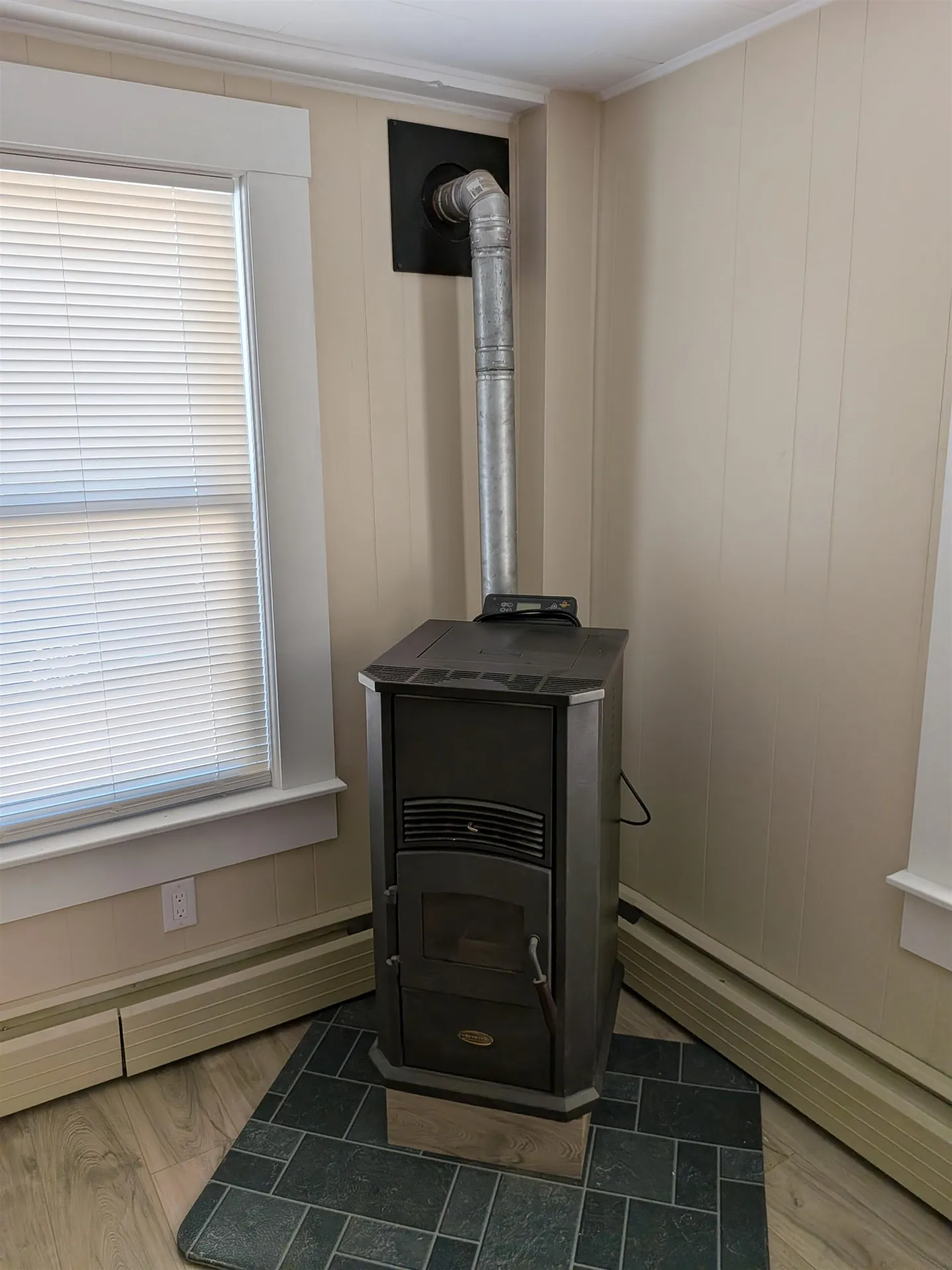61 Island Street Wilton NH 03086