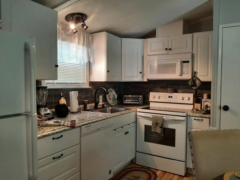 15 Loon Mountain Lane Conway NH 03813