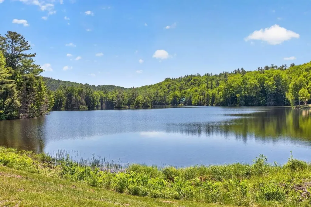 1403 French Pond Road Haverhill NH 03785