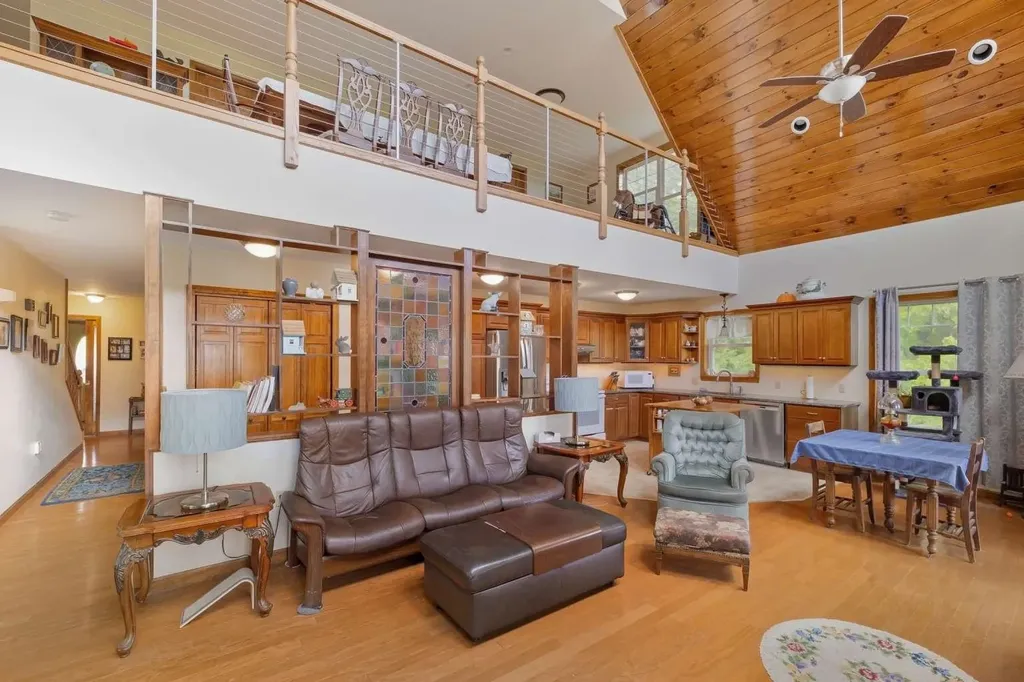 62 Phelps Road Barre Town VT 05641