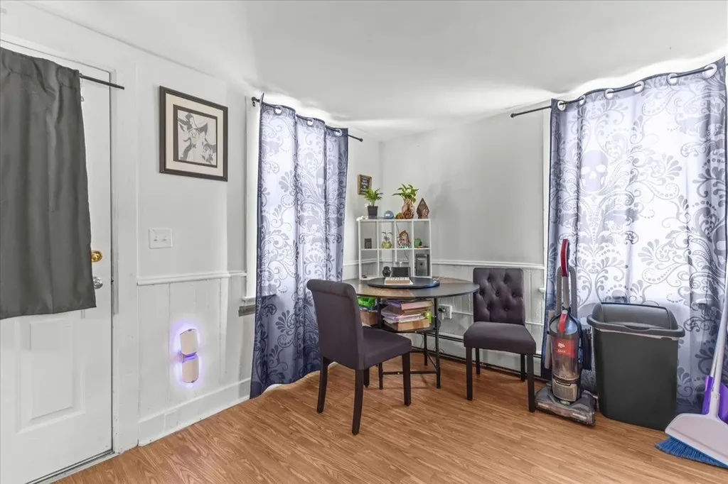 272 South Winooski Avenue Burlington VT 05401