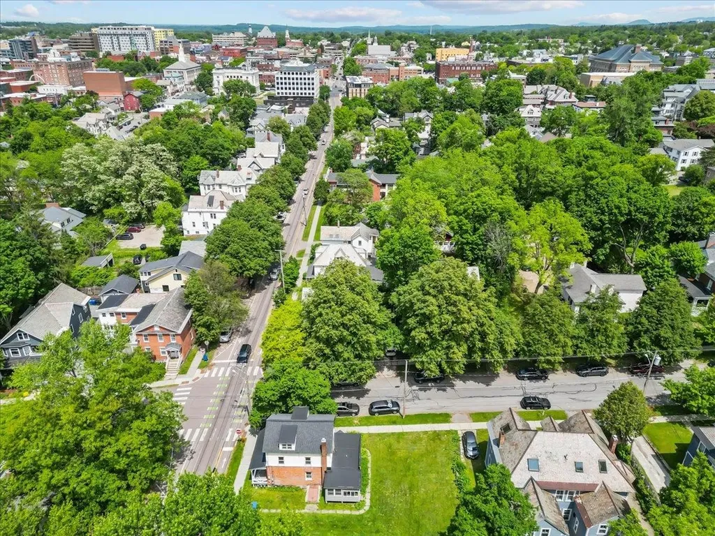 272 South Winooski Avenue Burlington VT 05401
