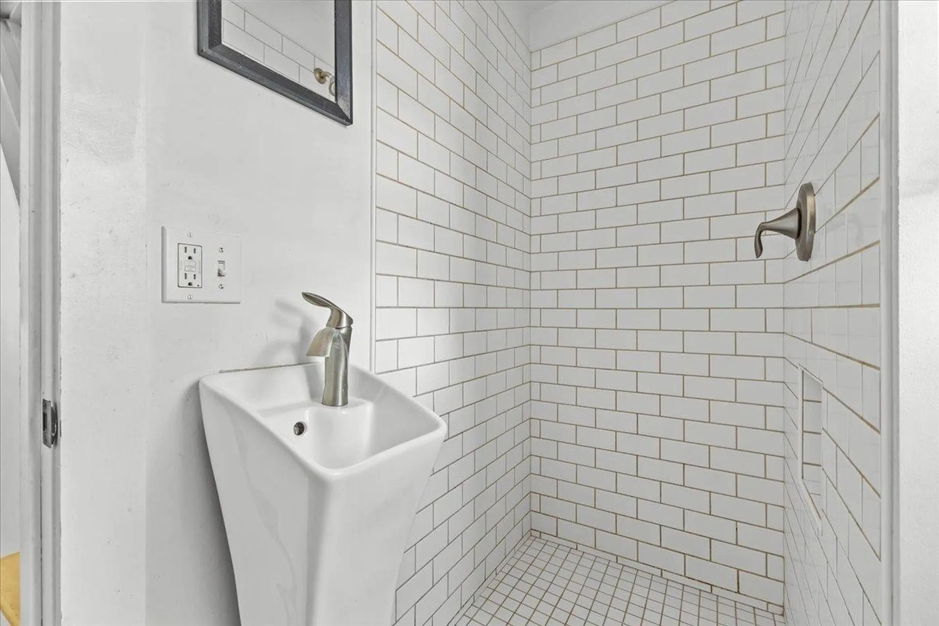 272 South Winooski Avenue Burlington VT 05401