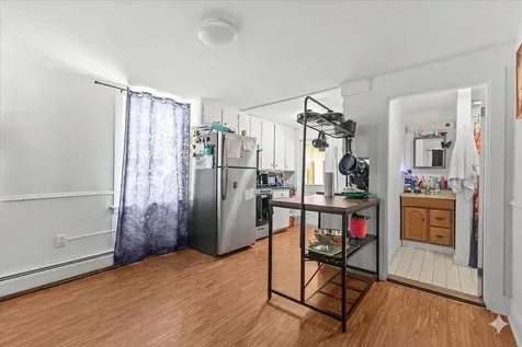 272 South Winooski Avenue Burlington VT 05401