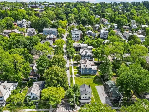 272 South Winooski Avenue Burlington VT 05401