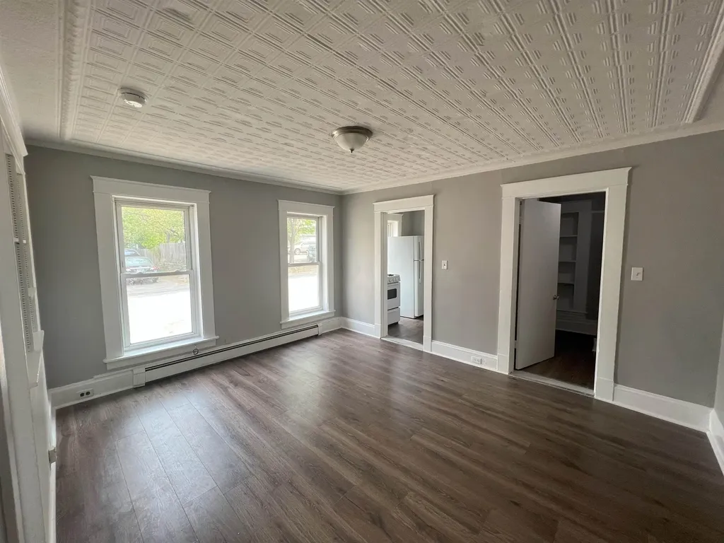 8-10 Arch Street Laconia NH 03246