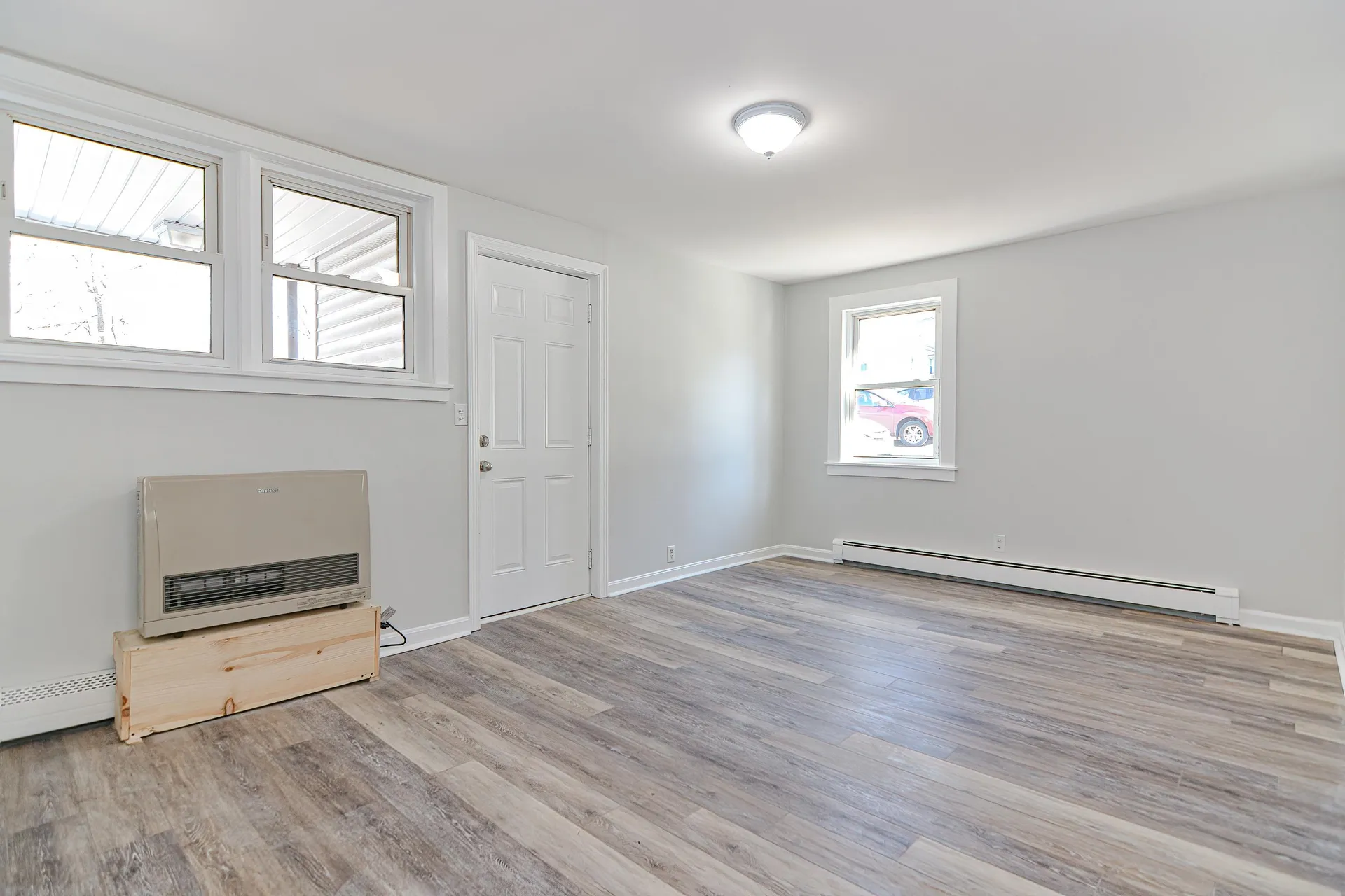 8-10 Arch Street Laconia NH 03246