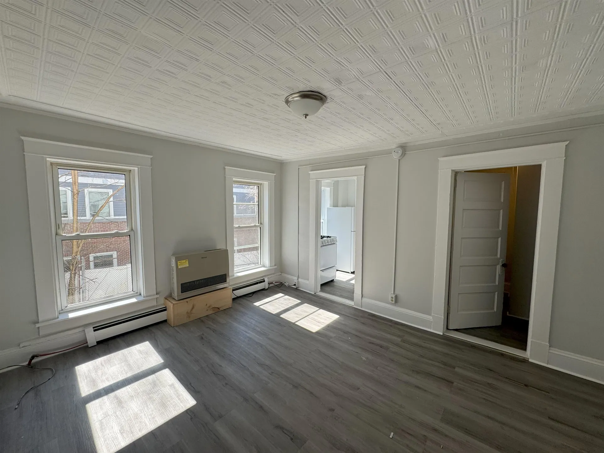8-10 Arch Street Laconia NH 03246