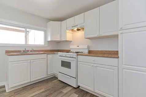 8-10 Arch Street Laconia NH 03246