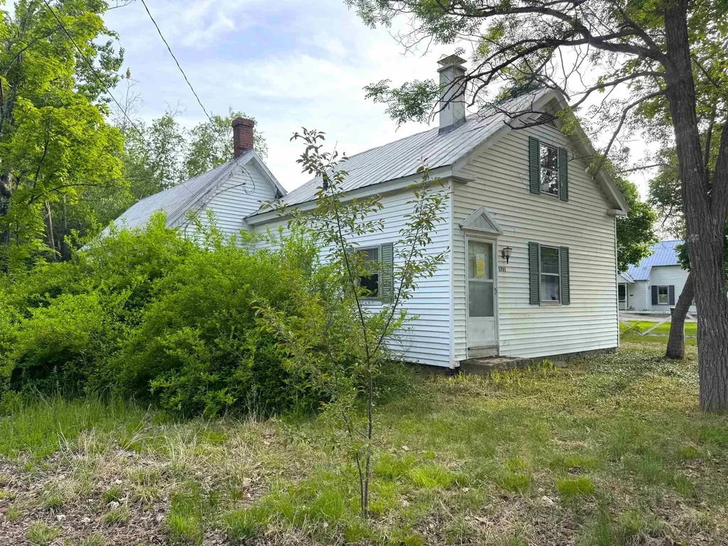 1731 East Main Street Conway NH 03813