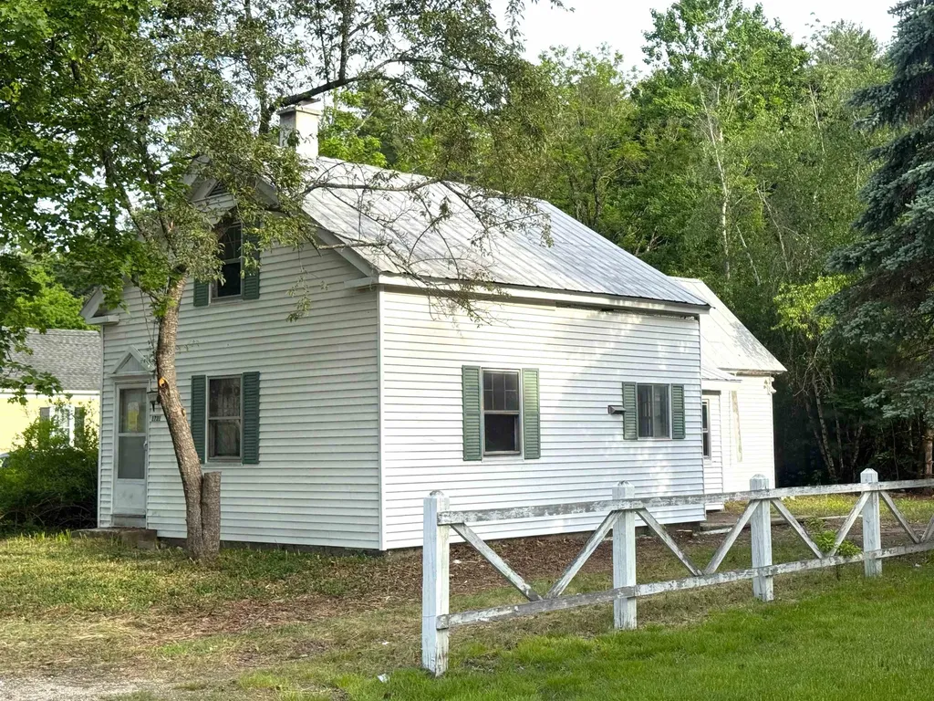 1731 East Main Street Conway NH 03813