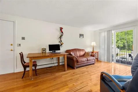 2009 White Cedar Boulevard Portsmouth NH 03801