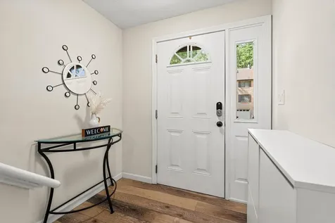 12 Winrow Drive Merrimack NH 03054