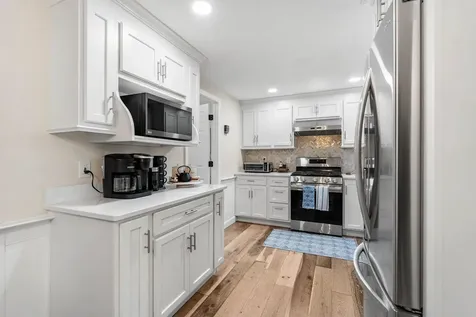 12 Winrow Drive Merrimack NH 03054