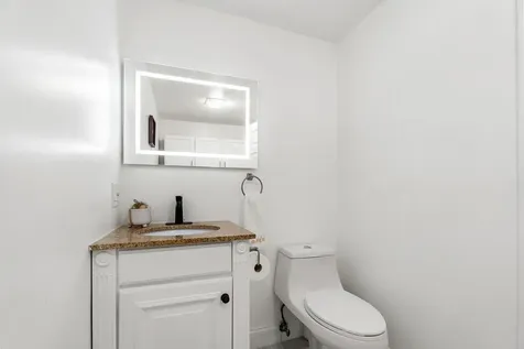 12 Winrow Drive Merrimack NH 03054
