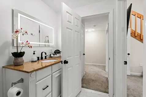 12 Winrow Drive Merrimack NH 03054