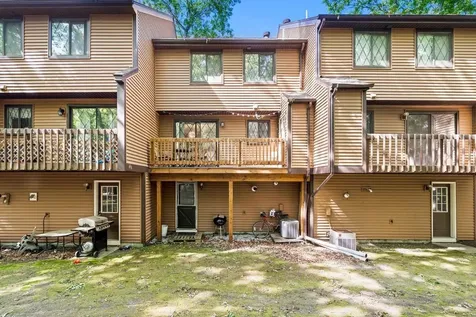 12 Winrow Drive Merrimack NH 03054