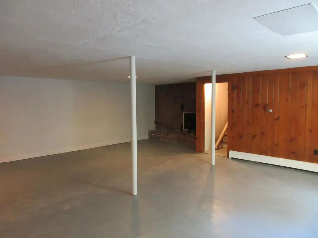 383 Rowe Avenue Pembroke NH 03275