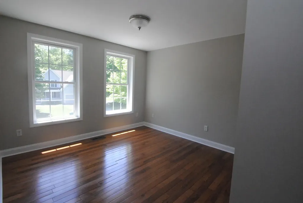 46 Cherrywood Drive Nashua NH 03062