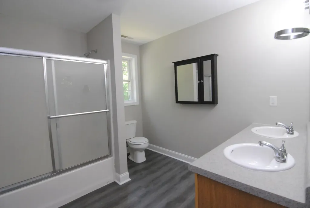 46 Cherrywood Drive Nashua NH 03062