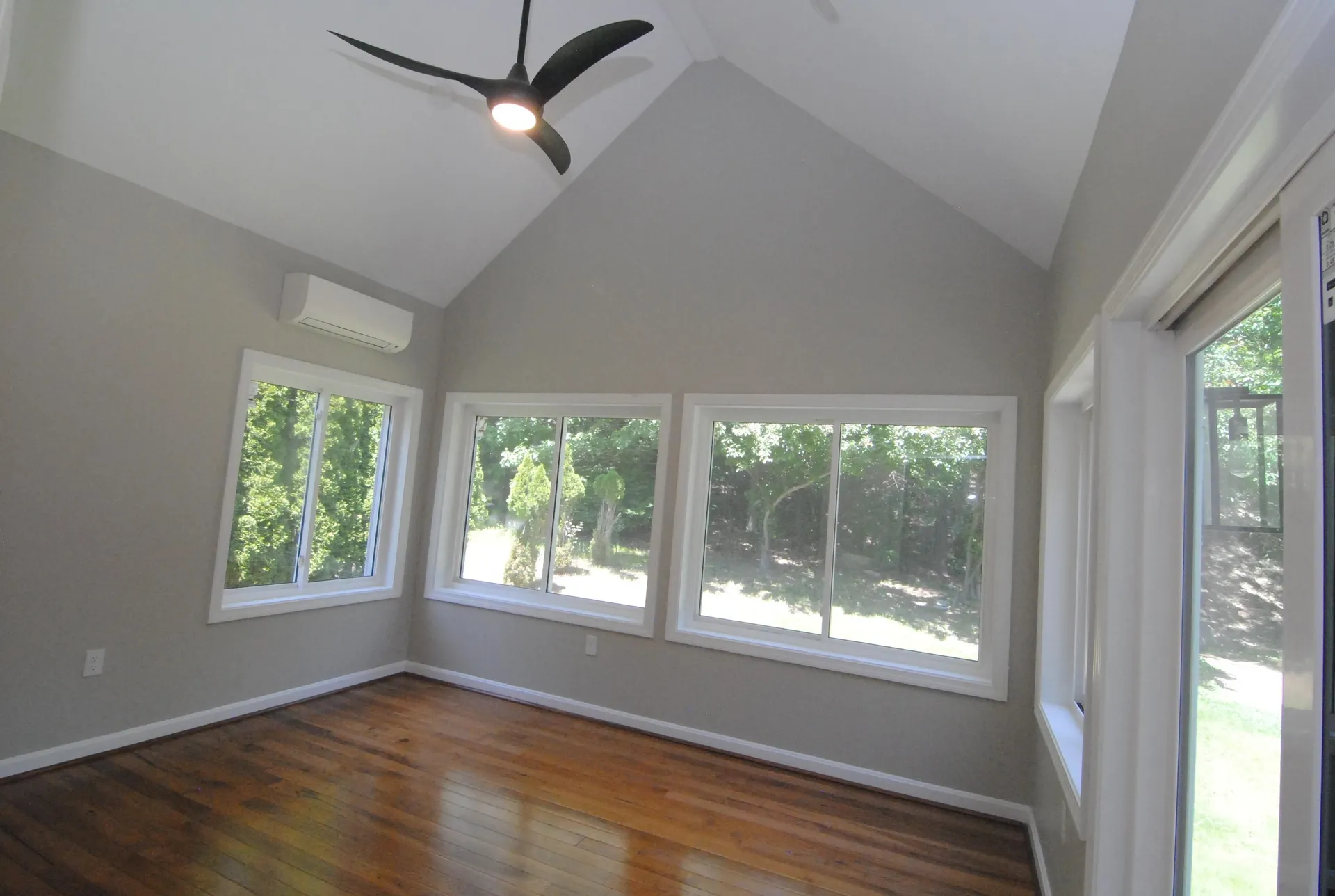 46 Cherrywood Drive Nashua NH 03062