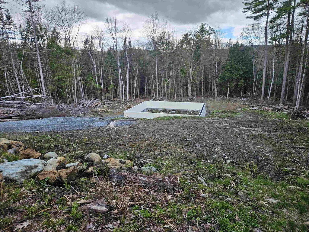95 Langway Road Lyman NH 03585