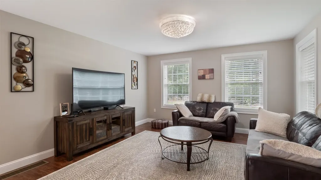 178 Rolling Hill Drive Weare NH 03281