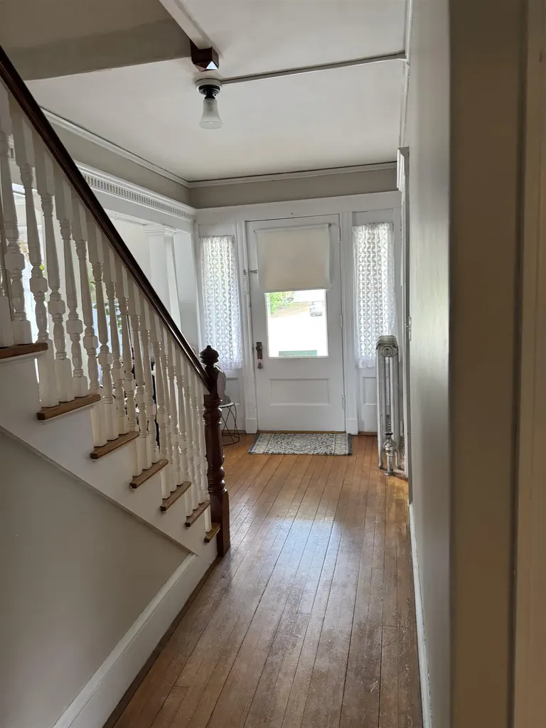 162 N Main Street Newport NH 03773