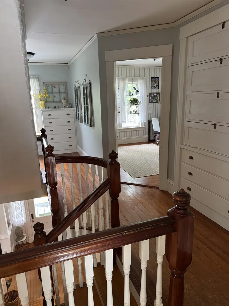 162 N Main Street Newport NH 03773