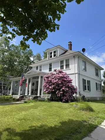 162 N Main Street Newport NH 03773