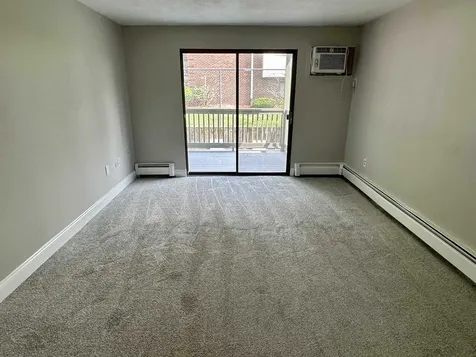 33 Andrew Street Manchester NH 03104