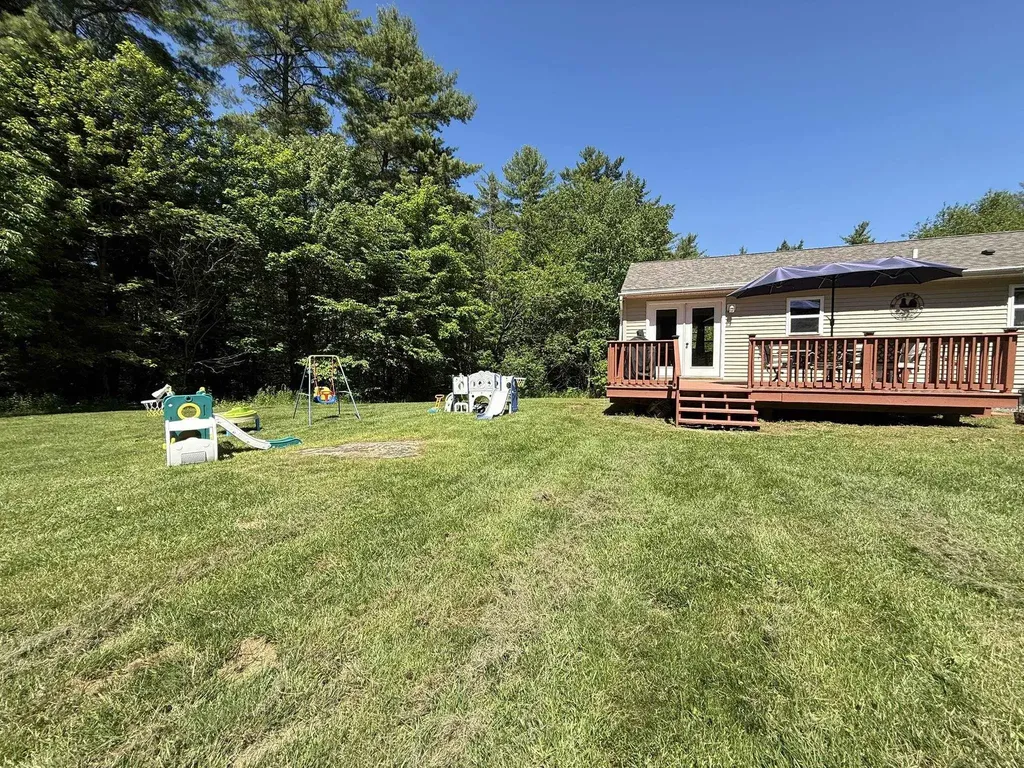 94 Hill Road Alstead NH 03602