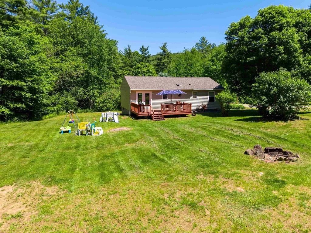 94 Hill Road Alstead NH 03602