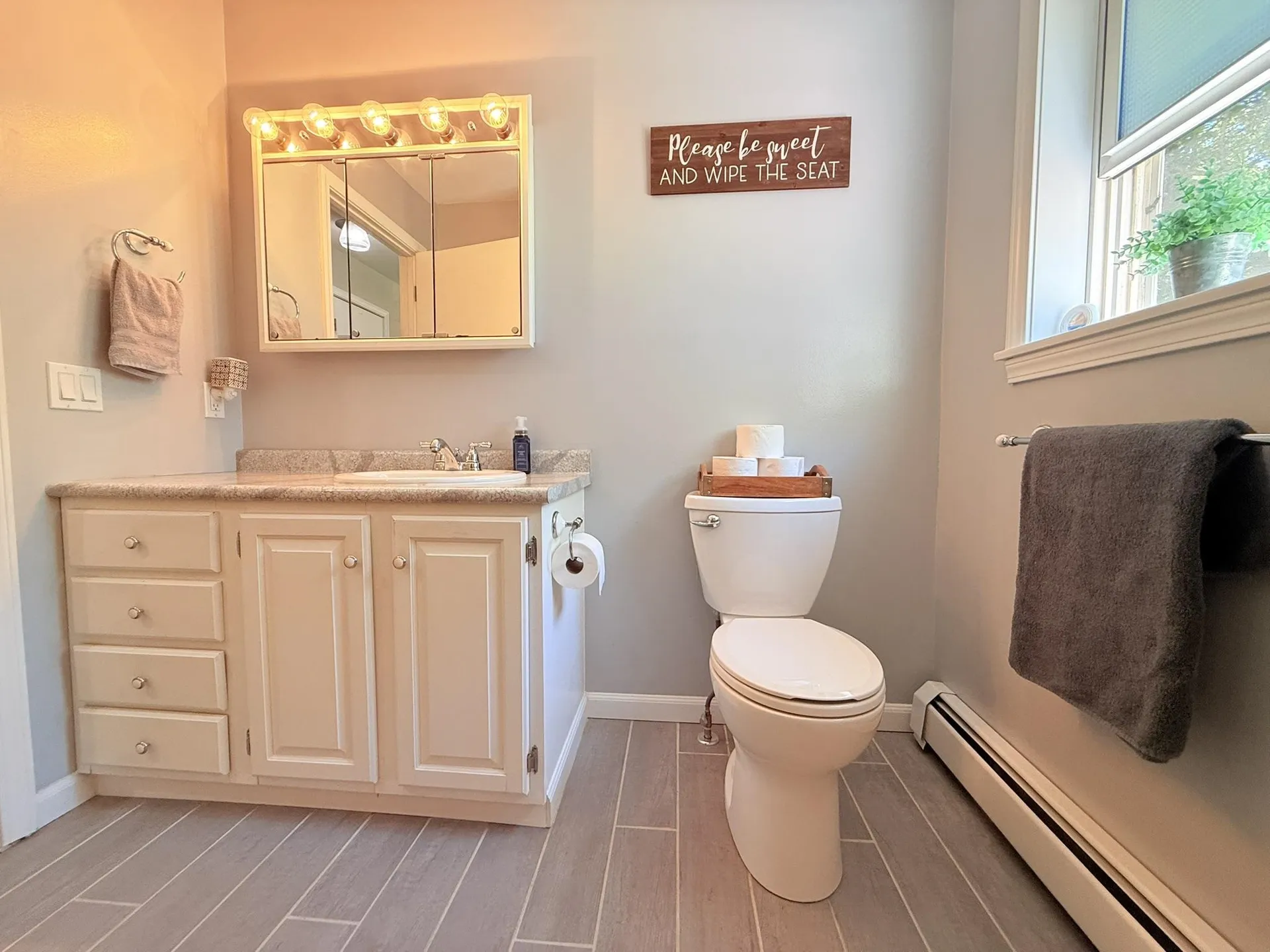 94 Hill Road Alstead NH 03602