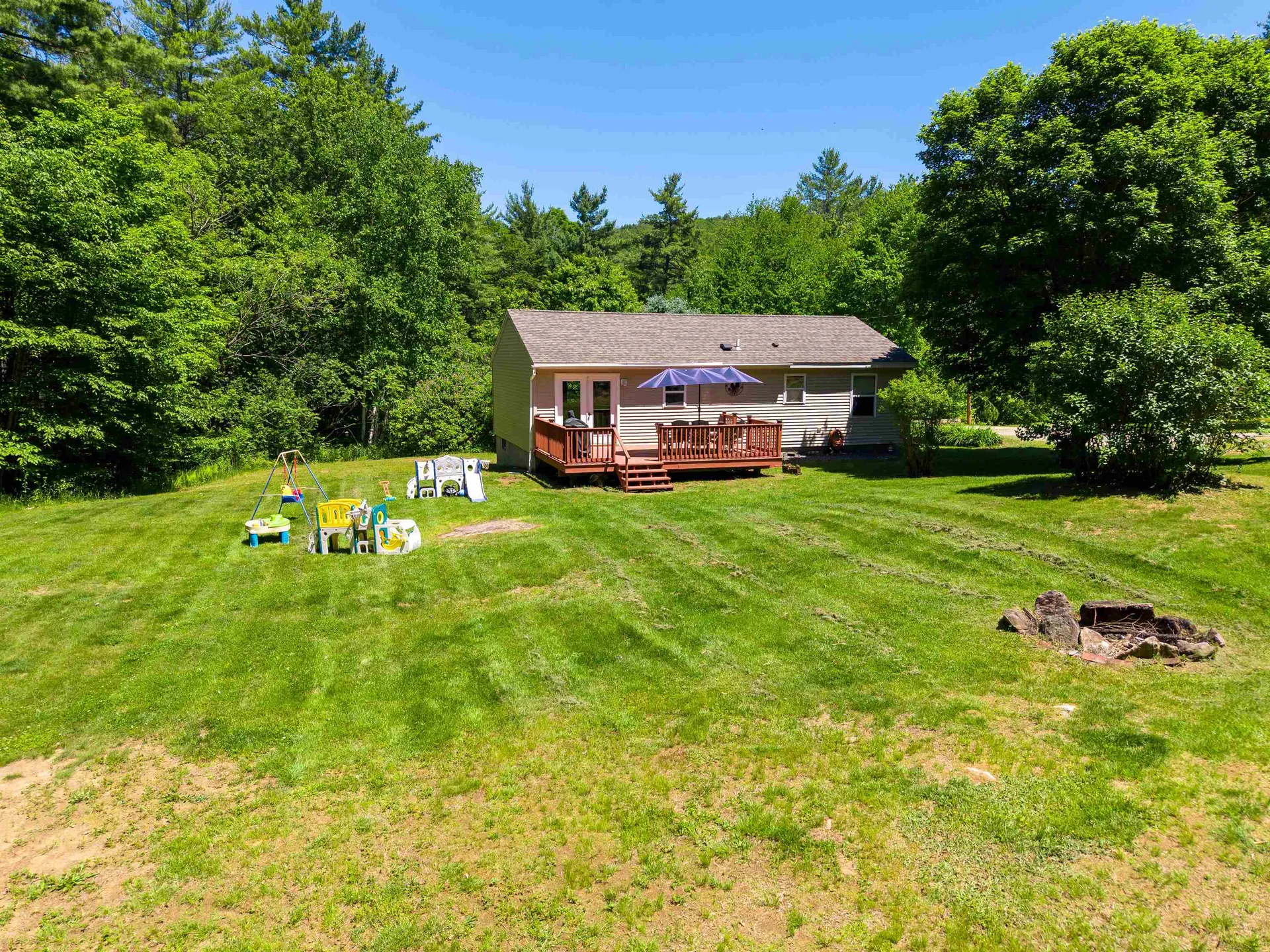 94 Hill Road Alstead NH 03602